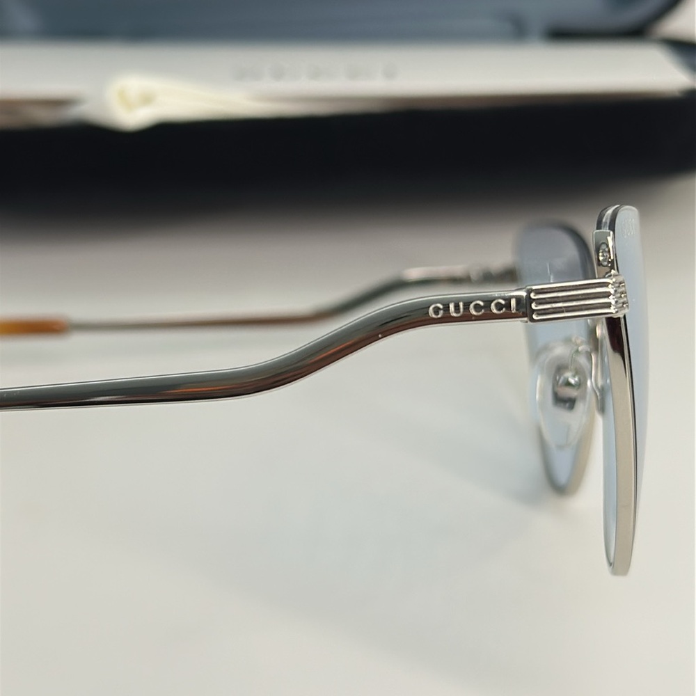 NEW Gucci GG1006S Cat Eye Sunglasses – Silver & Light Blue - Picture 9 of 11